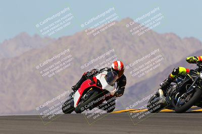 media/Oct-03-2022-Moto Forza (Mon) [[5f077a3730]]/Advanced Group/Session 4 (Turn 9)/